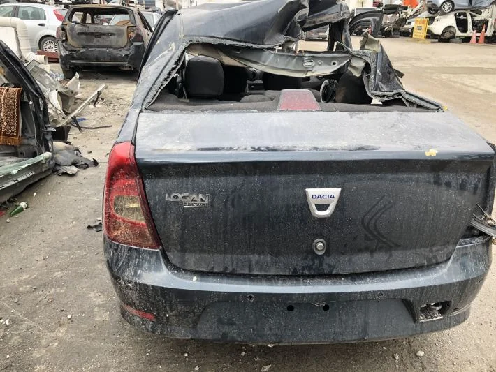 Dacia logan bagaj kapağı
