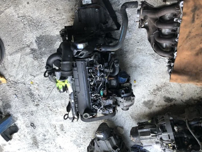 Dacia Logan çıkma 1.5 dizel motor garantili 2010 model