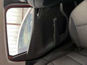 Clio 5 icon paket sol arka kapı döşemesi çıkma orjinal