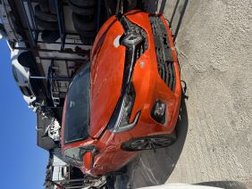 Clio 5 ön kaput turuncu çıkma orjinal