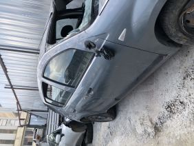 Dacia sandero sağ önkapı 2009-2012 arası çıkma