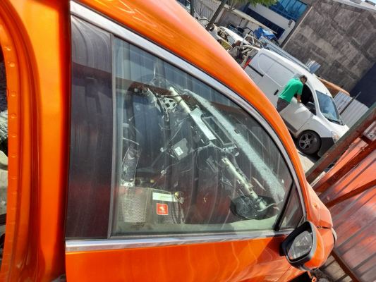 Renault Clio 5 Sağ Ön Kapı Hatasız Turuncu  Komple Orjinal Ön Kapı Muayyer